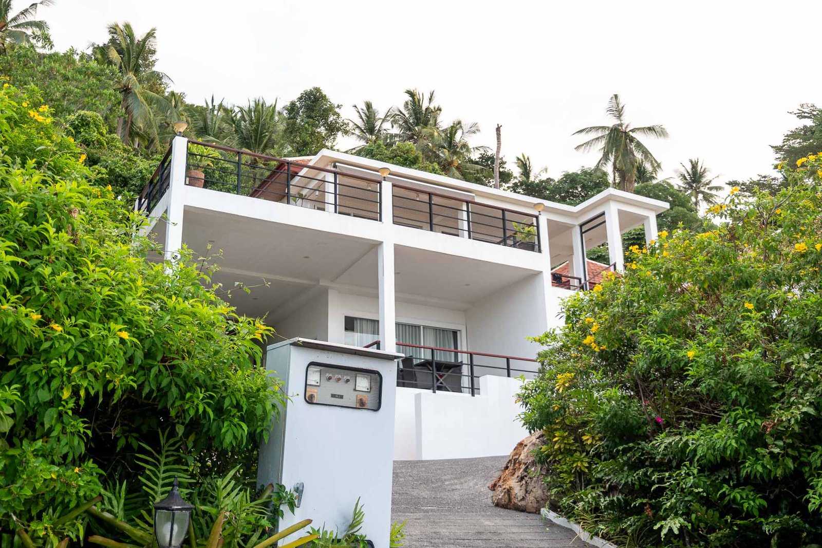 Santisook-Luxury-Sea-View-Villas-21-2