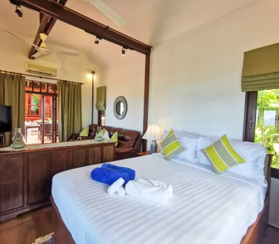 Santisook Luxury Villa E (10)